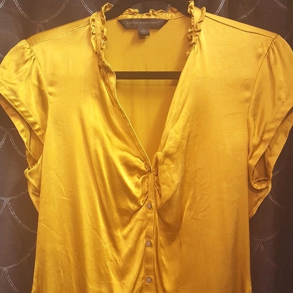 Express golden 100% silk blouse, as new! Size Medium - Picture 1 of 9